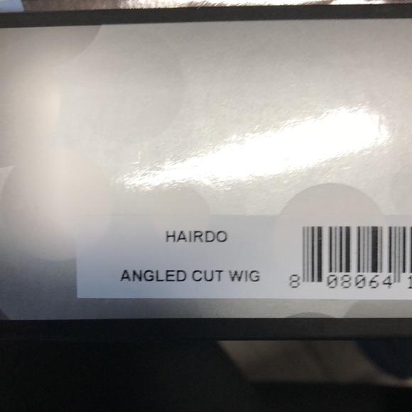 🏠MOVING SALE🏠HAIRDO WIG - Picture 8 of 9